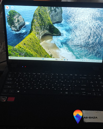 Продаю ноутбук в идеальном состоянии Acer Сухум - изображение 1