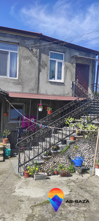 Продаю дом Сухум, 10 комнат, 5 соток Сухум - изображение 1